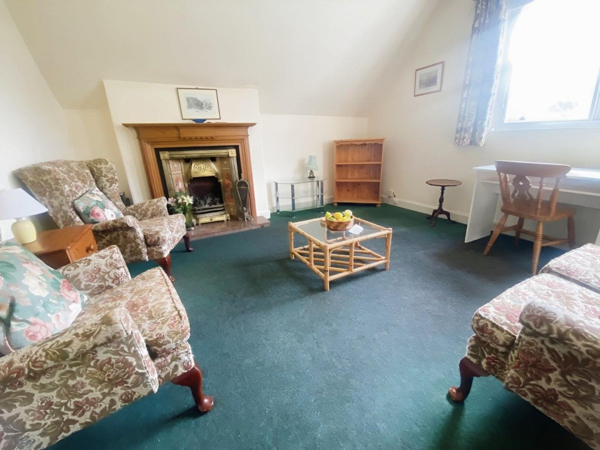 Grove Park Terrace, Harrogate, HG1 4BW