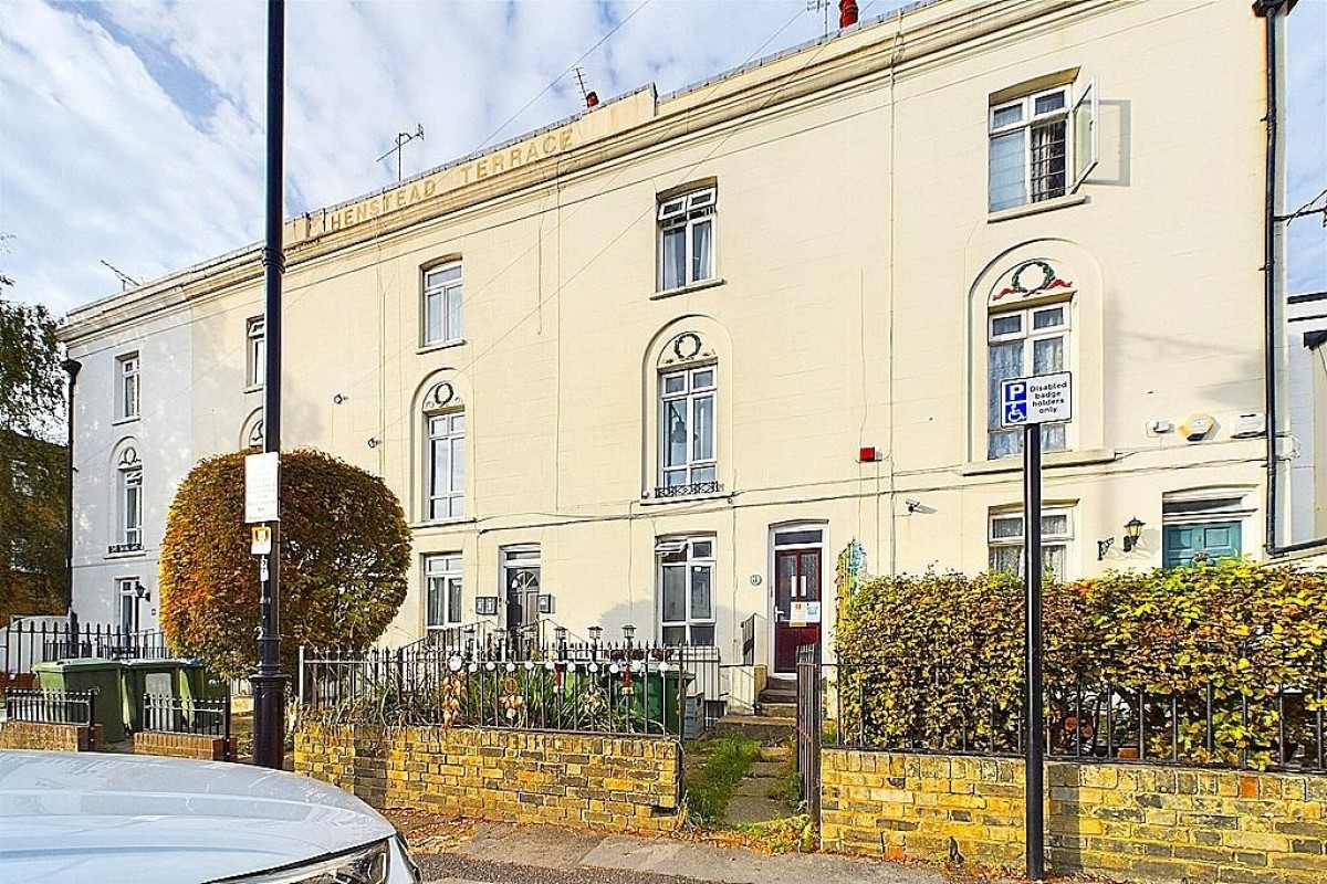 Henstead Road, Southampton, Hampshire, SO15 2DE