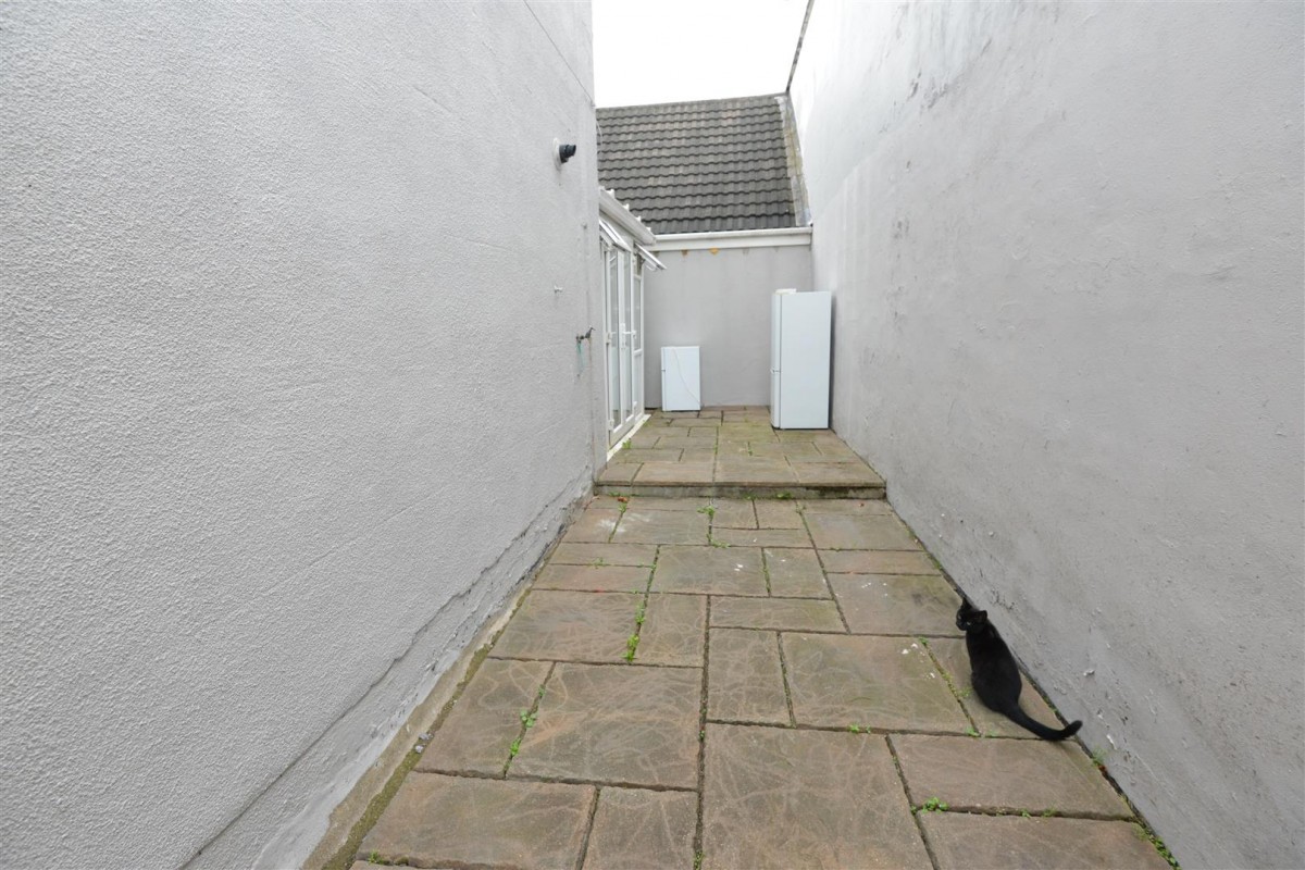 Stapleton Road, Easton, Bristol, BS5 0NJ