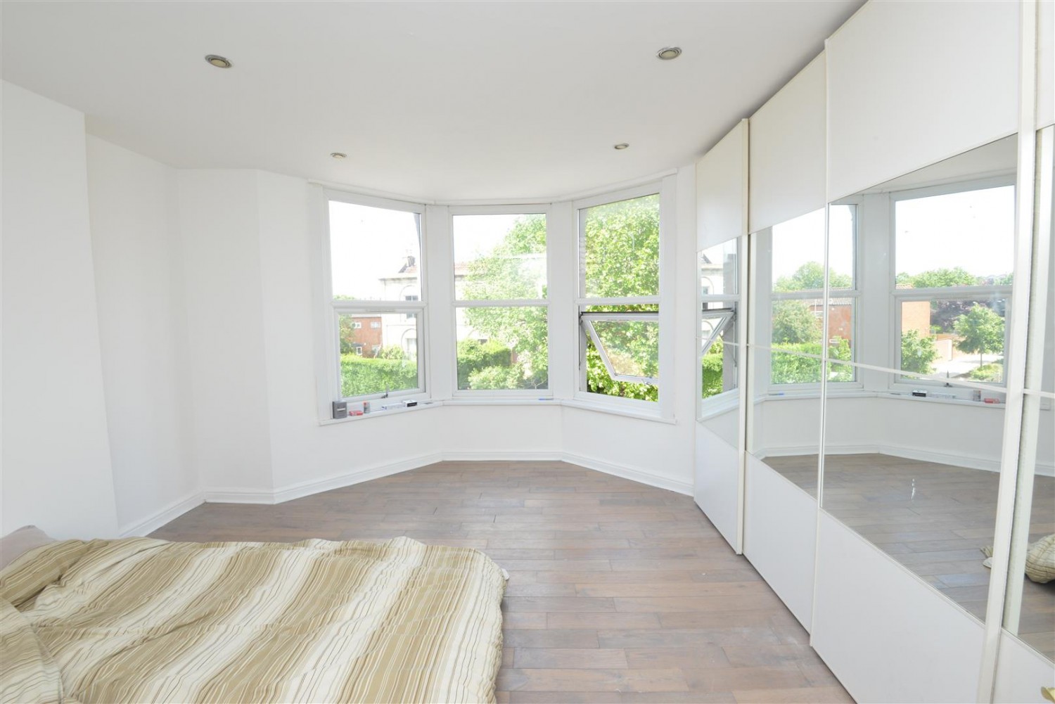 3 bedroom House for sale in Stapleton Road, Easton, Bristol, BS5 0NJ
