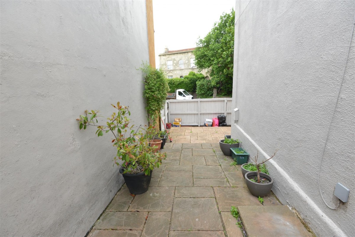 Stapleton Road, Easton, Bristol, BS5 0NJ