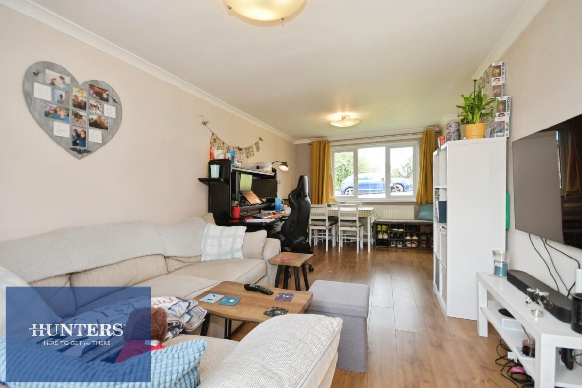 Lansdowne Road, Brimington, Chesterfield, S43 1BG