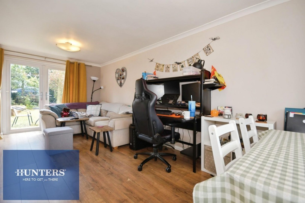 Lansdowne Road, Brimington, Chesterfield, S43 1BG