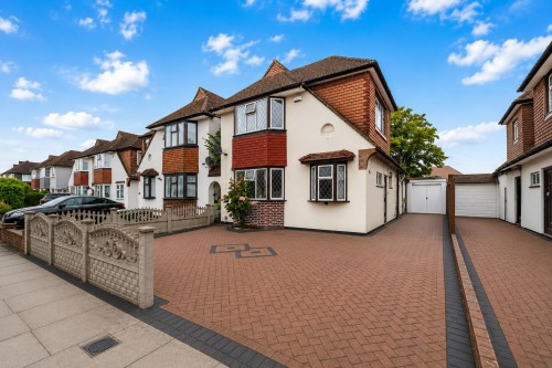 Purbeck Avenue, New Malden