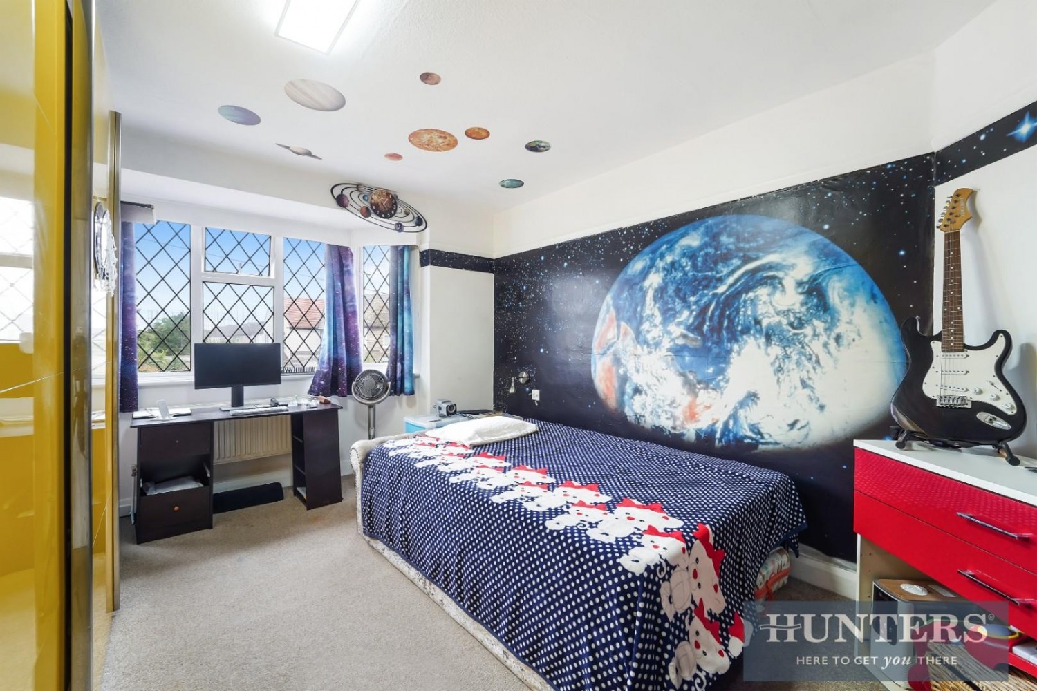 4 bedroom House for sale in Purbeck Avenue, New Malden
