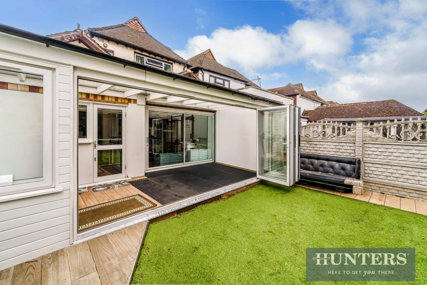 4 bedroom House for sale in Purbeck Avenue, New Malden