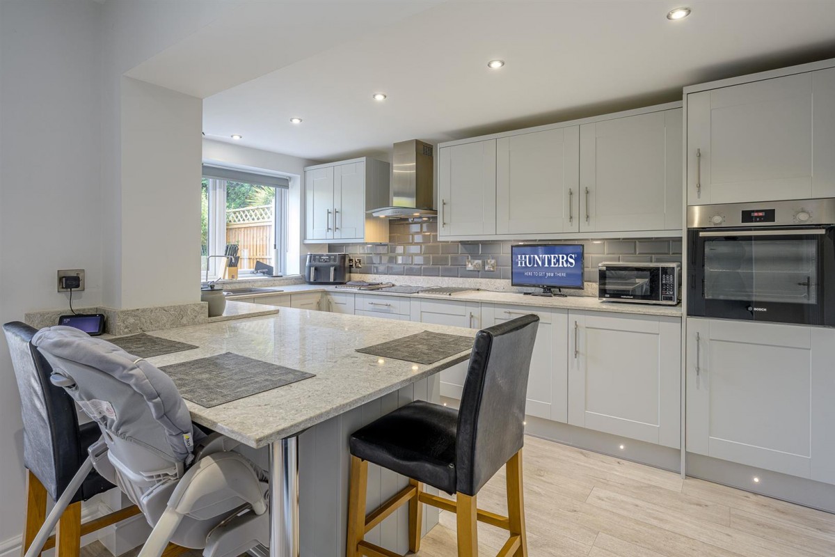Cumberland Close, Kingswinford, DY6 8JE