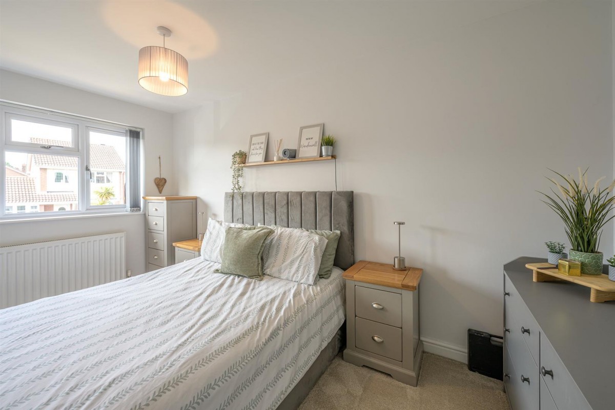 Cumberland Close, Kingswinford, DY6 8JE