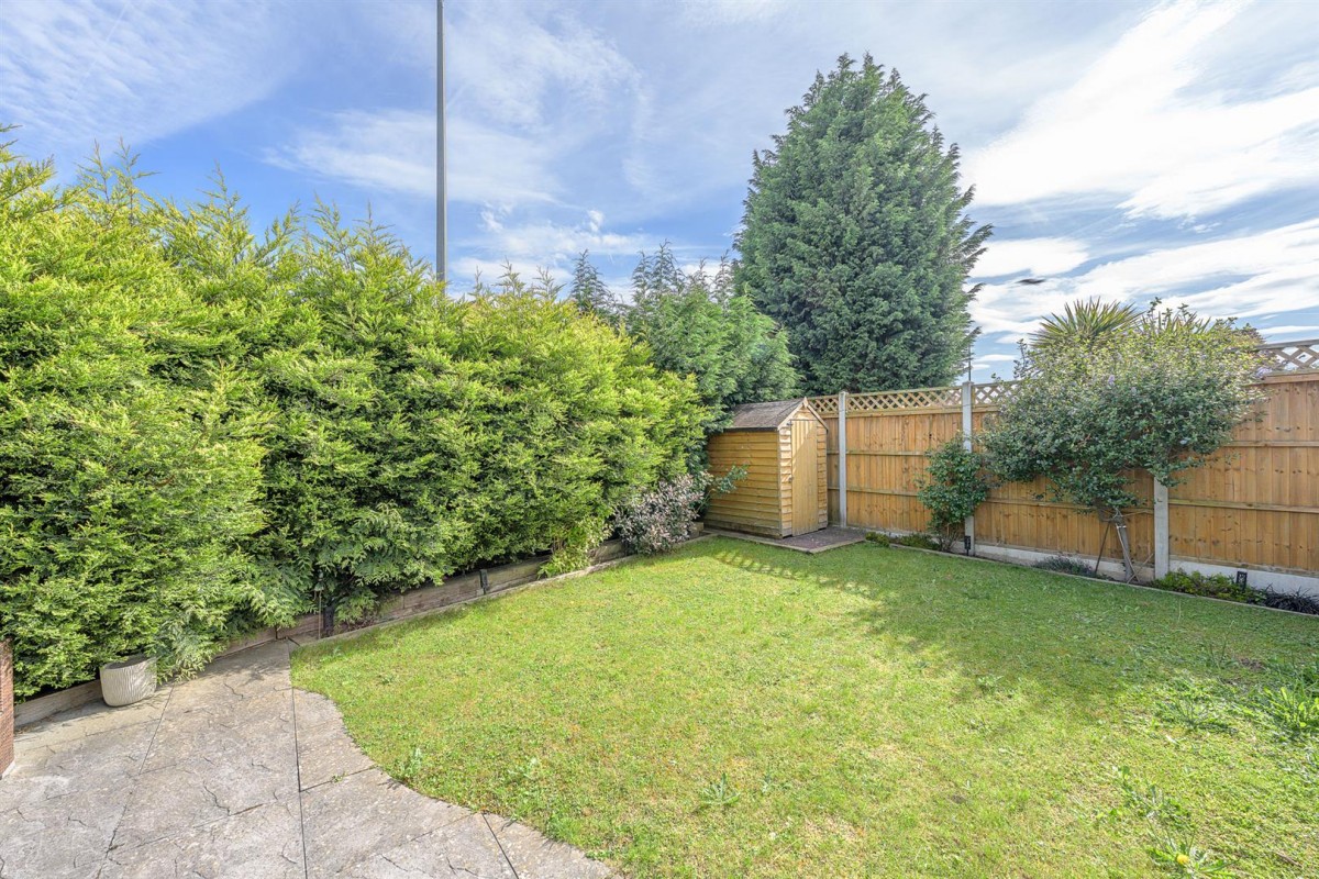 Cumberland Close, Kingswinford, DY6 8JE