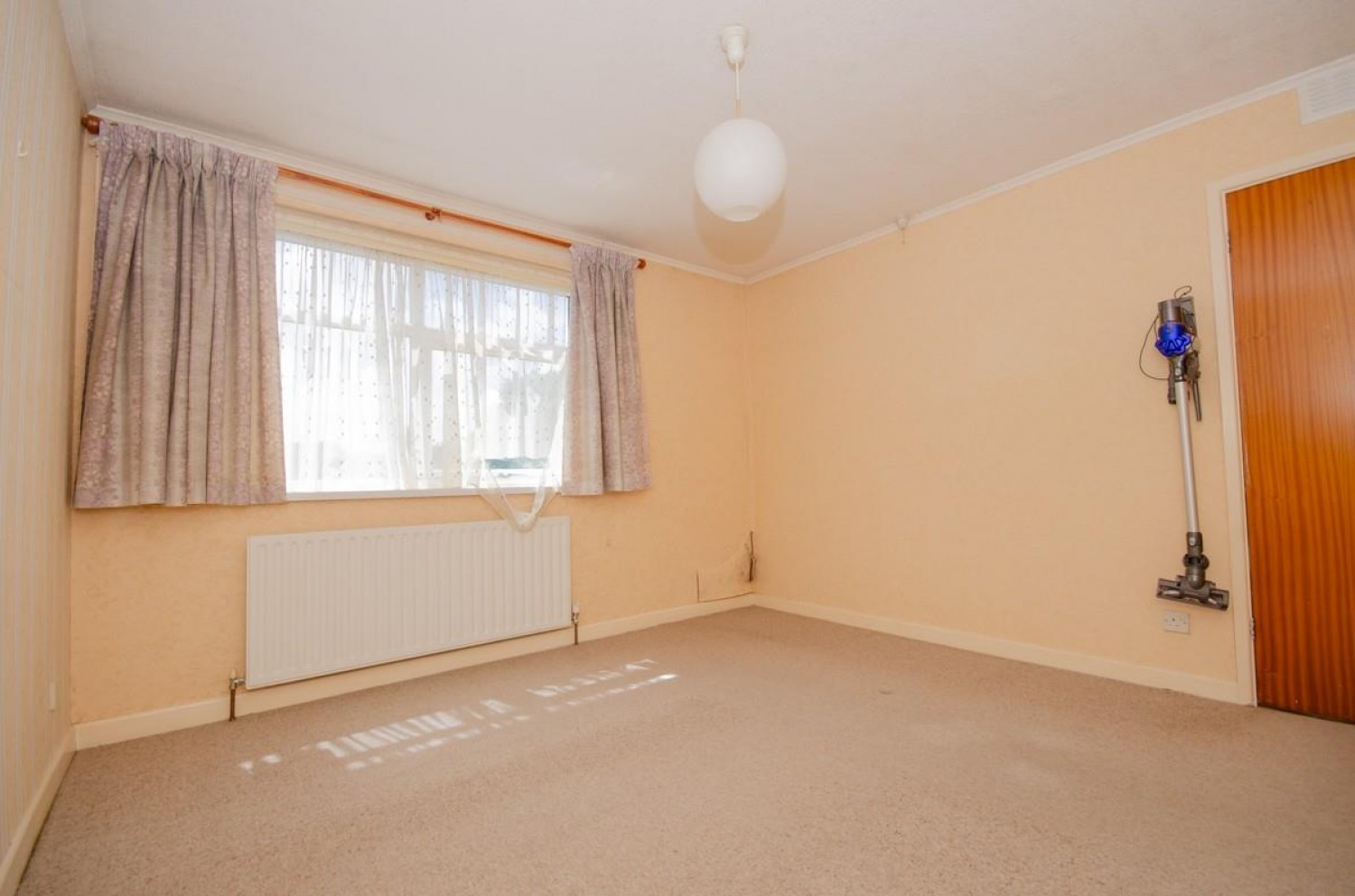 Sutherland Avenue, Downend, Bristol, BS16 6QN