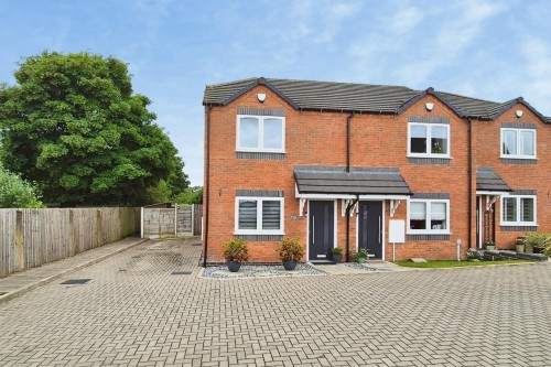 Sandown Close, Burntwood, WS7 2YU