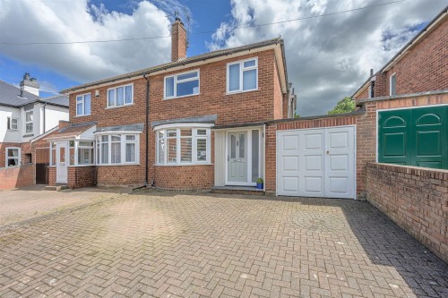 Lion Street, Stourbridge, DY8 1UE