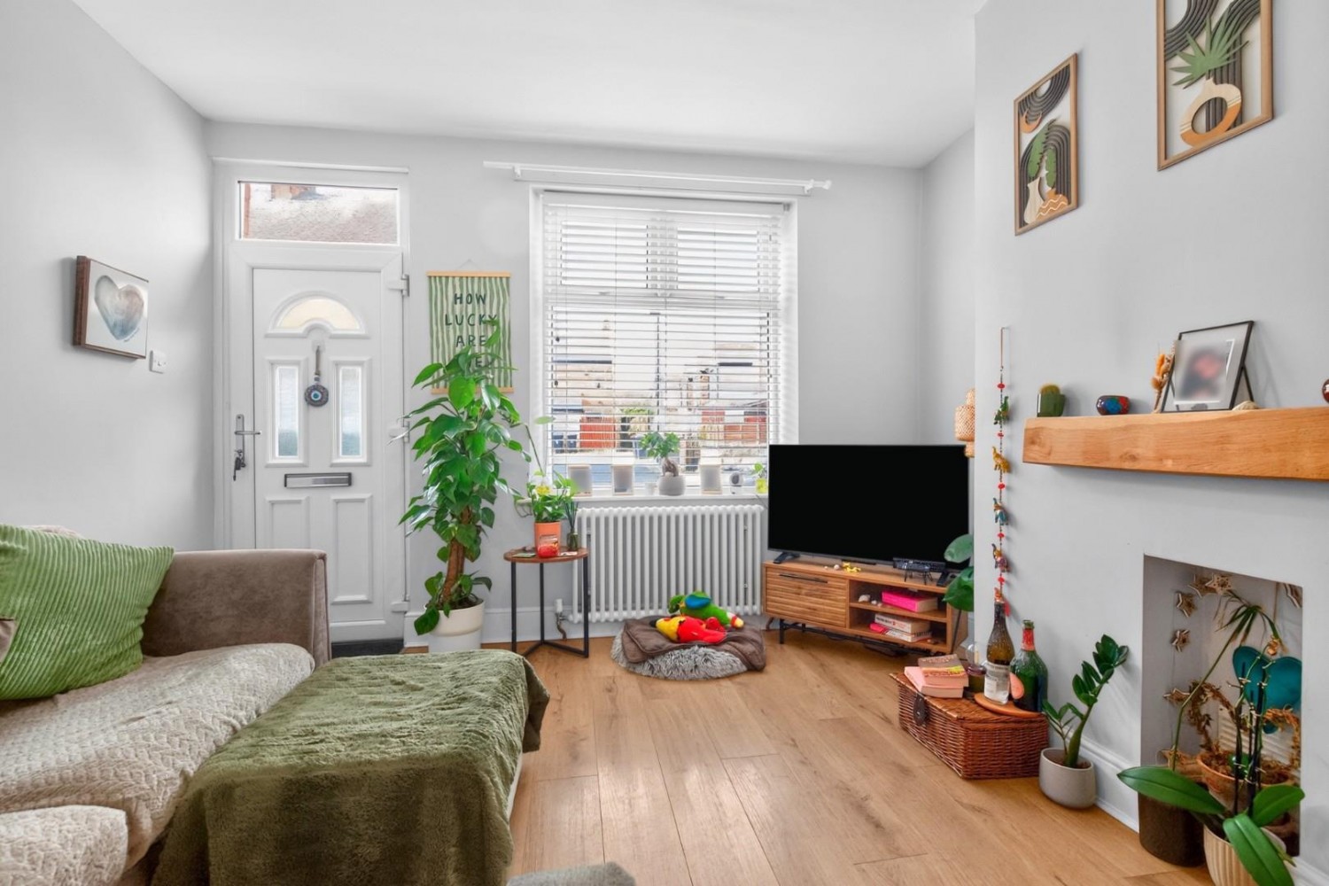 2 bedroom House to let in Powell Street, Harrogate