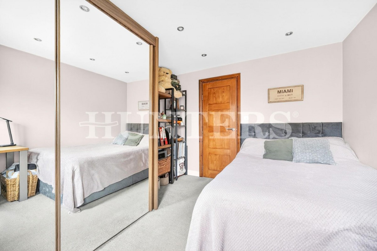 Copperfield Drive, London, N15