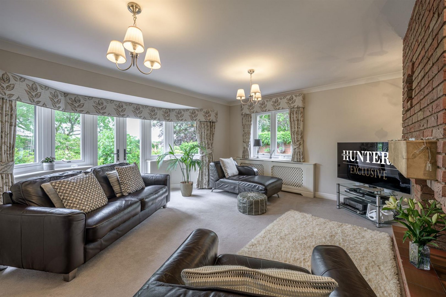 3 bedroom Bungalow for sale in The Woodlands, Stourbridge, DY8 2RA