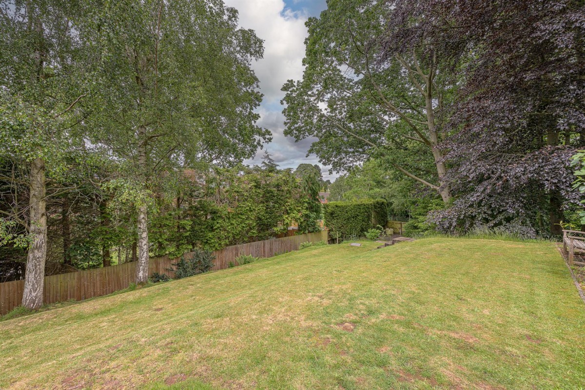 The Woodlands, Stourbridge, DY8 2RA