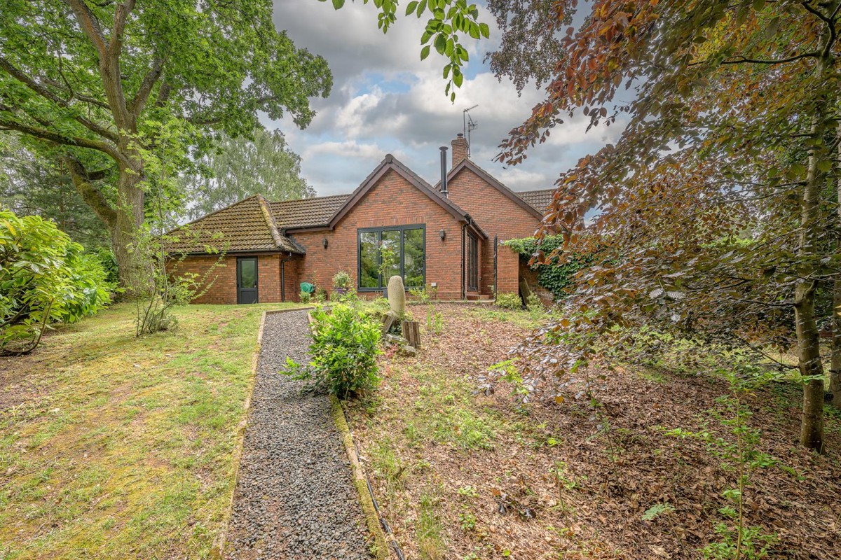 The Woodlands, Stourbridge, DY8 2RA