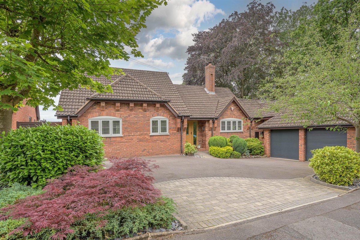 The Woodlands, Stourbridge, DY8 2RA