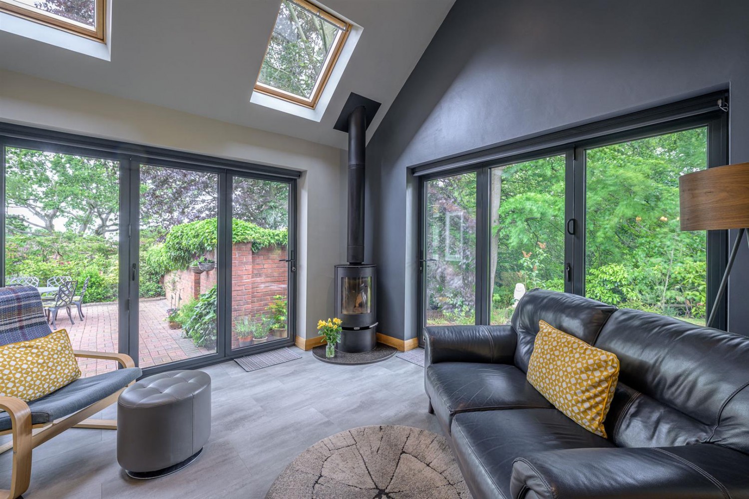 3 bedroom Bungalow for sale in The Woodlands, Stourbridge, DY8 2RA