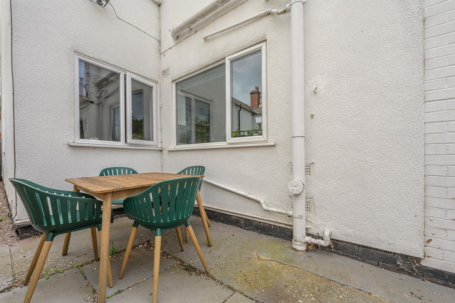Market Street, Kingswinford, DY6 9LH