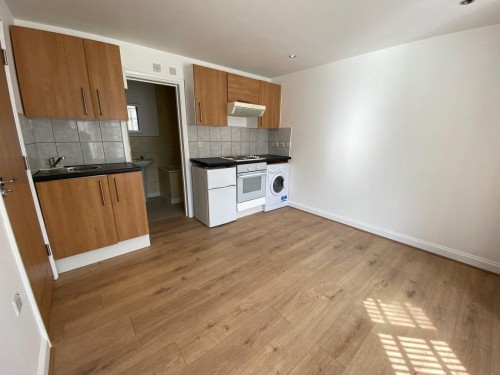 Elm Park Road, Reading, Berkshire