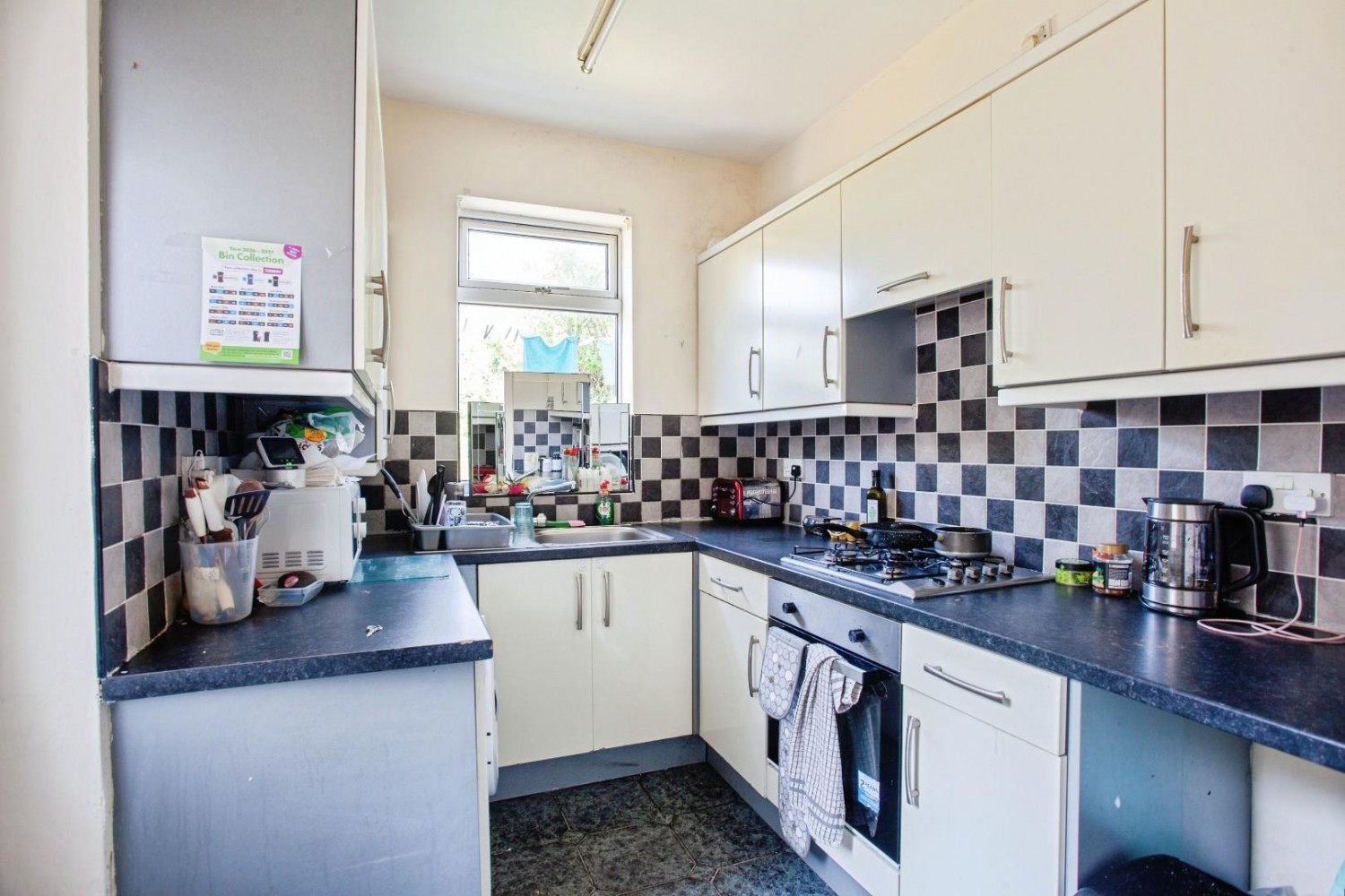 2 bedroom House for sale in Hole House Lane, Stocksbridge, S36