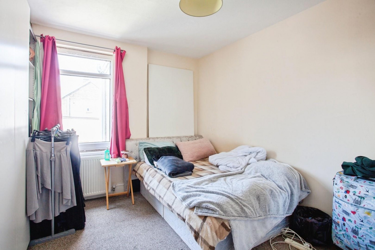 2 bedroom House for sale in Hole House Lane, Stocksbridge, S36