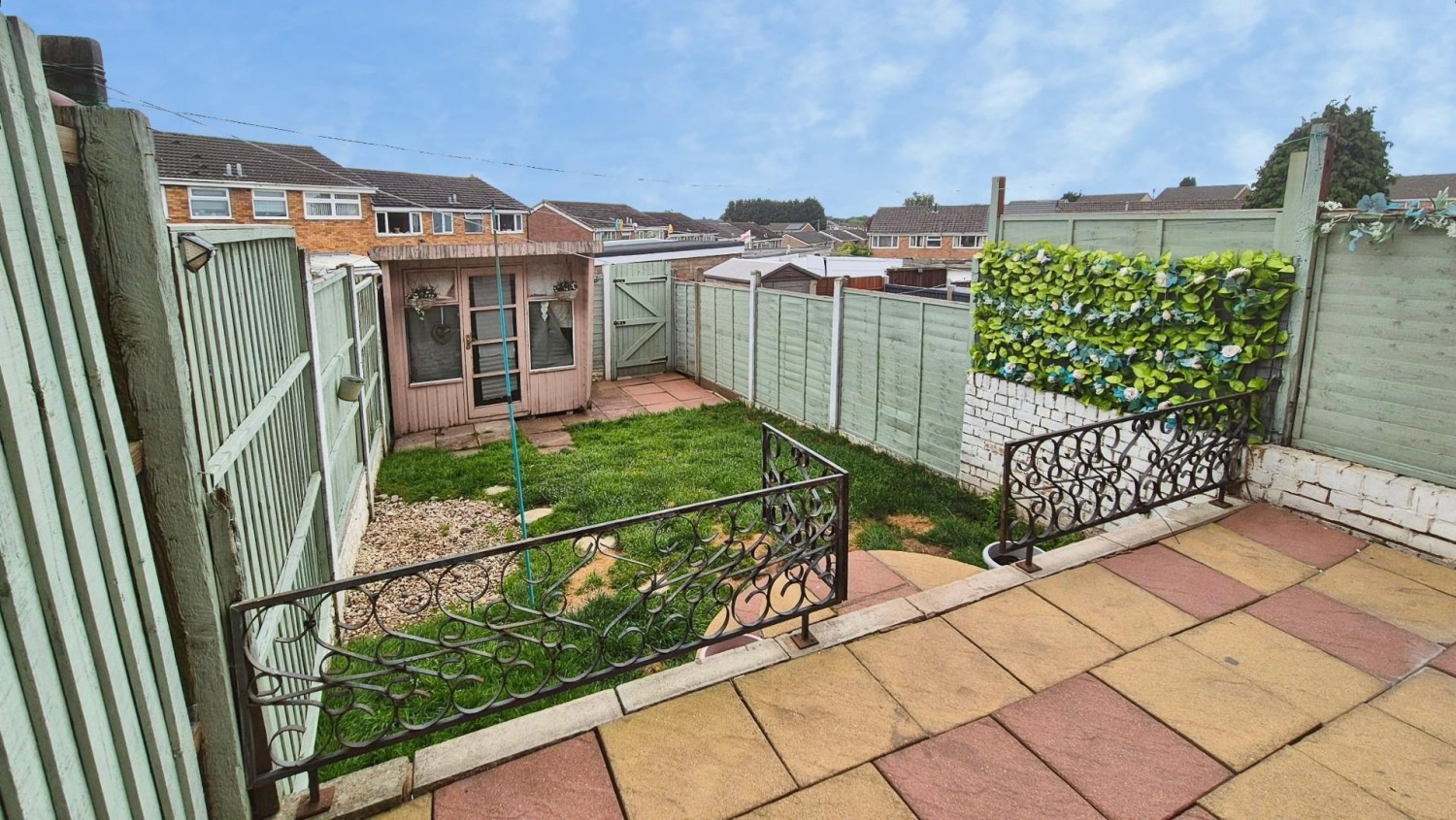 Manor Rise, Burntwood