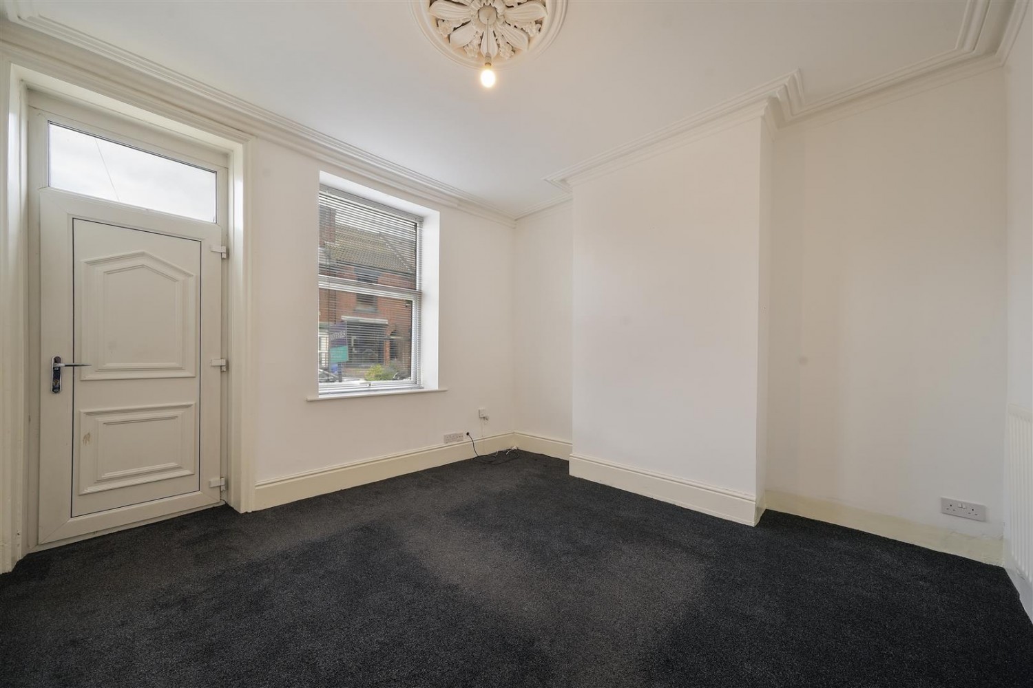 3 bedroom House for sale in Alexandra Road, Heeley, Sheffield, S2 3EG