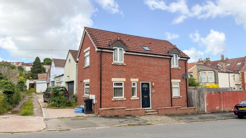 Hampstead Road, Knowle, BS4 3HR