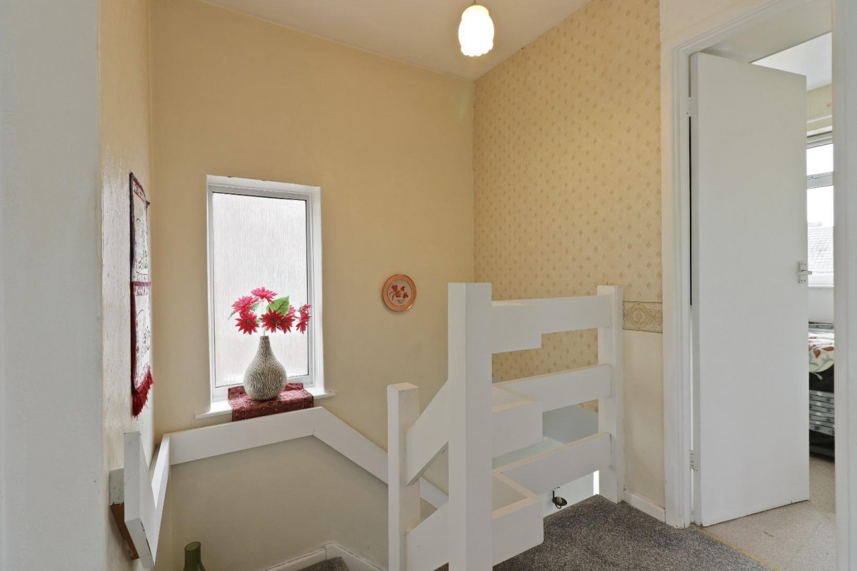 Newfield Green Road, Heeley Green, Sheffield, S2 2BQ