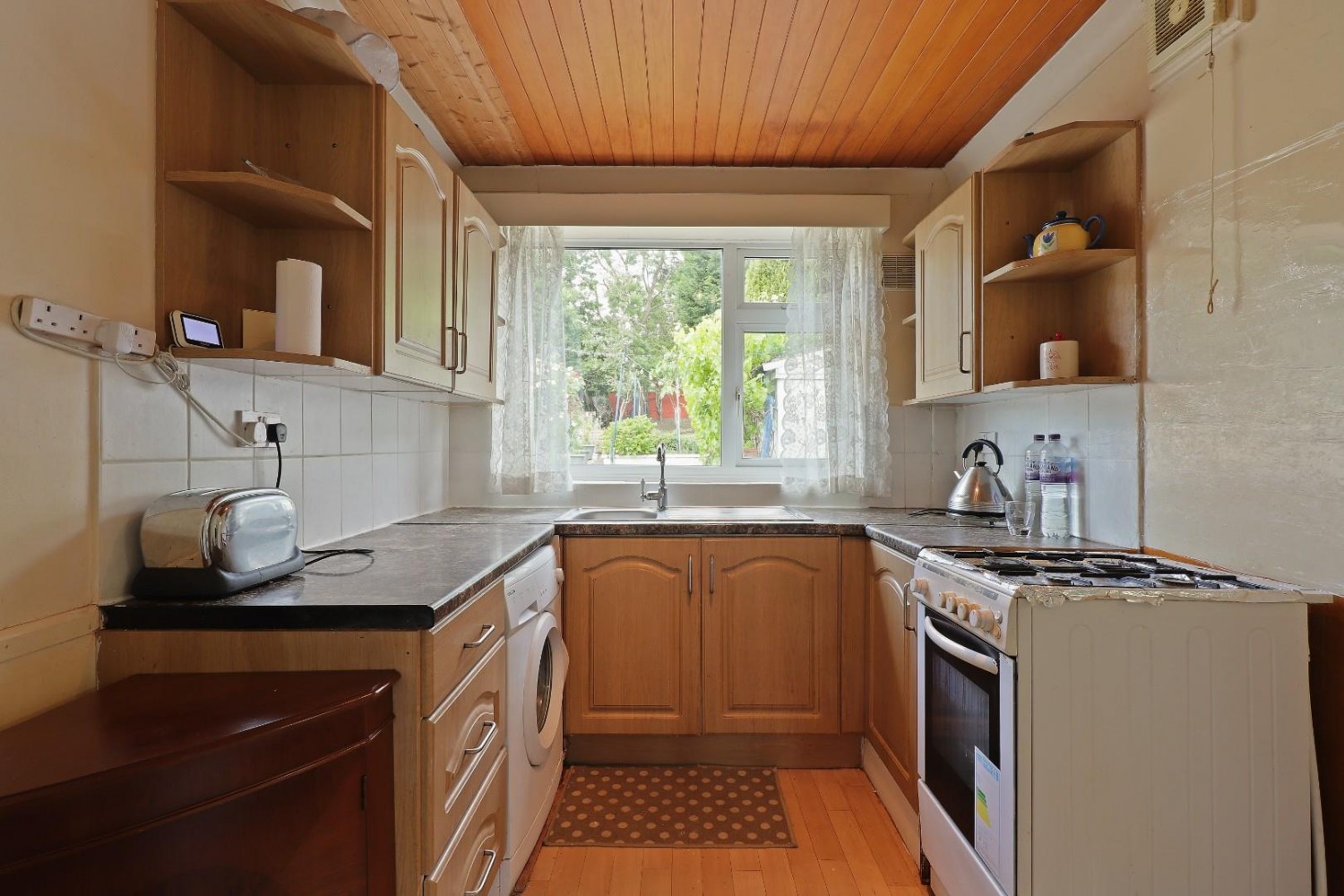 Newfield Green Road, Heeley Green, Sheffield, S2 2BQ