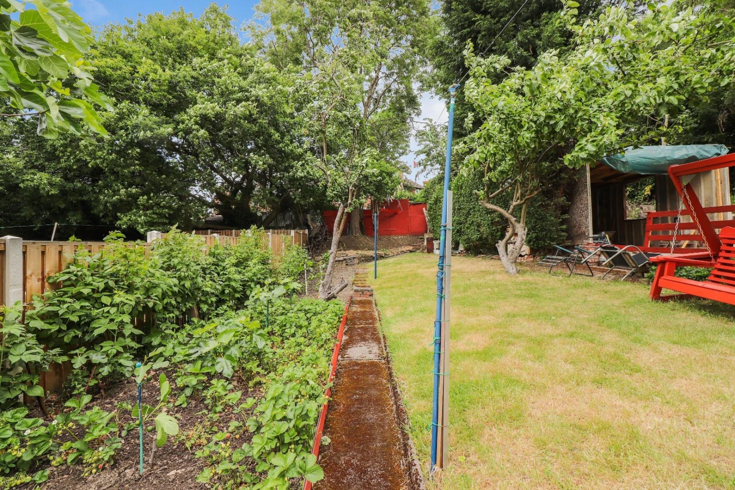 Newfield Green Road, Heeley Green, Sheffield, S2 2BQ