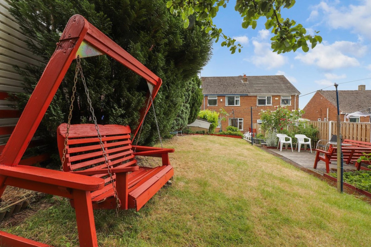 Newfield Green Road, Heeley Green, Sheffield, S2 2BQ