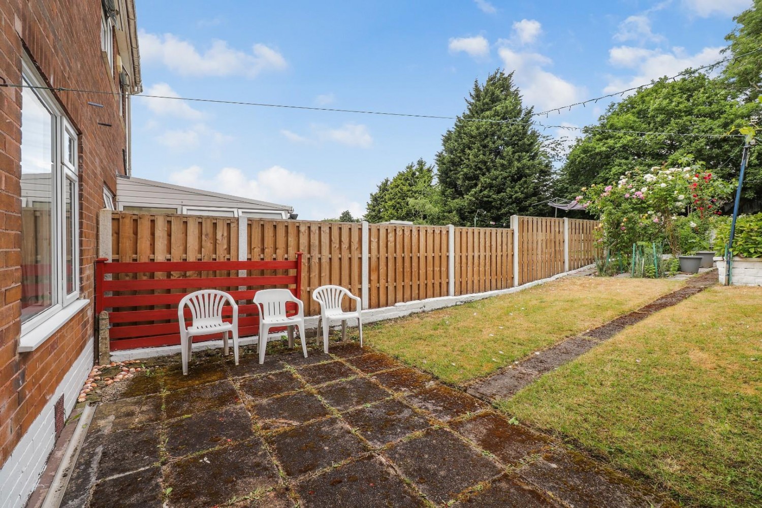 Newfield Green Road, Heeley Green, Sheffield, S2 2BQ