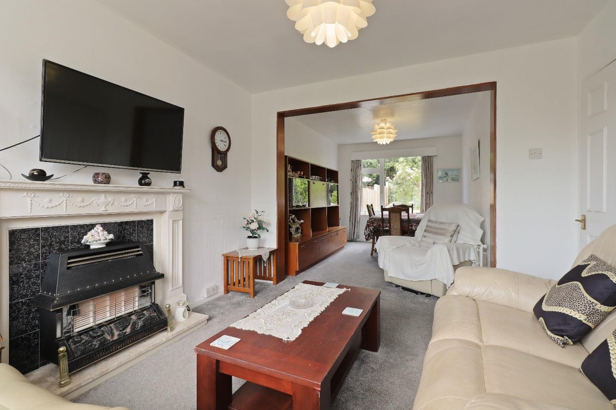 Newfield Green Road, Heeley Green, Sheffield, S2 2BQ