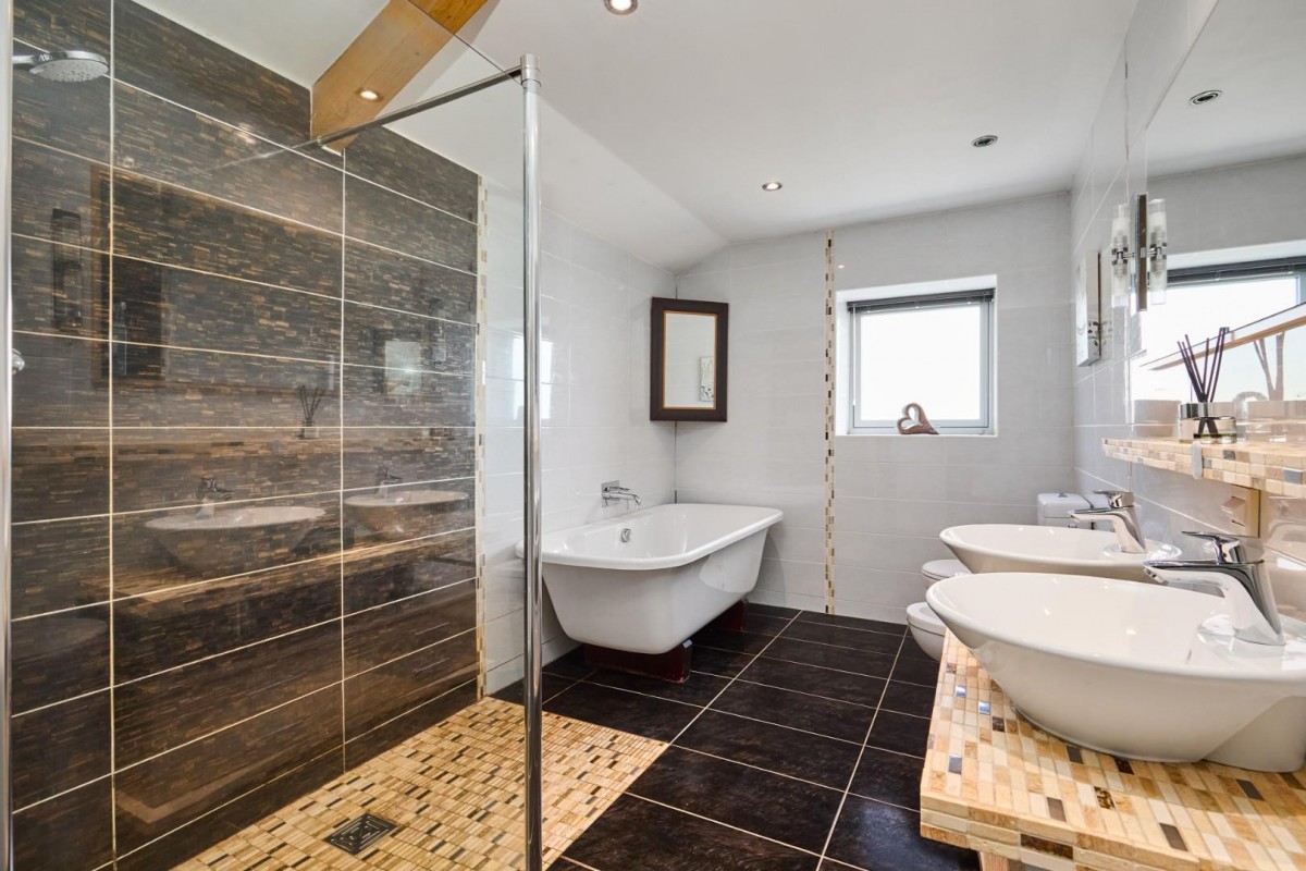 Whitecroft Barn, Otley Road, High Eldwick, Bingley