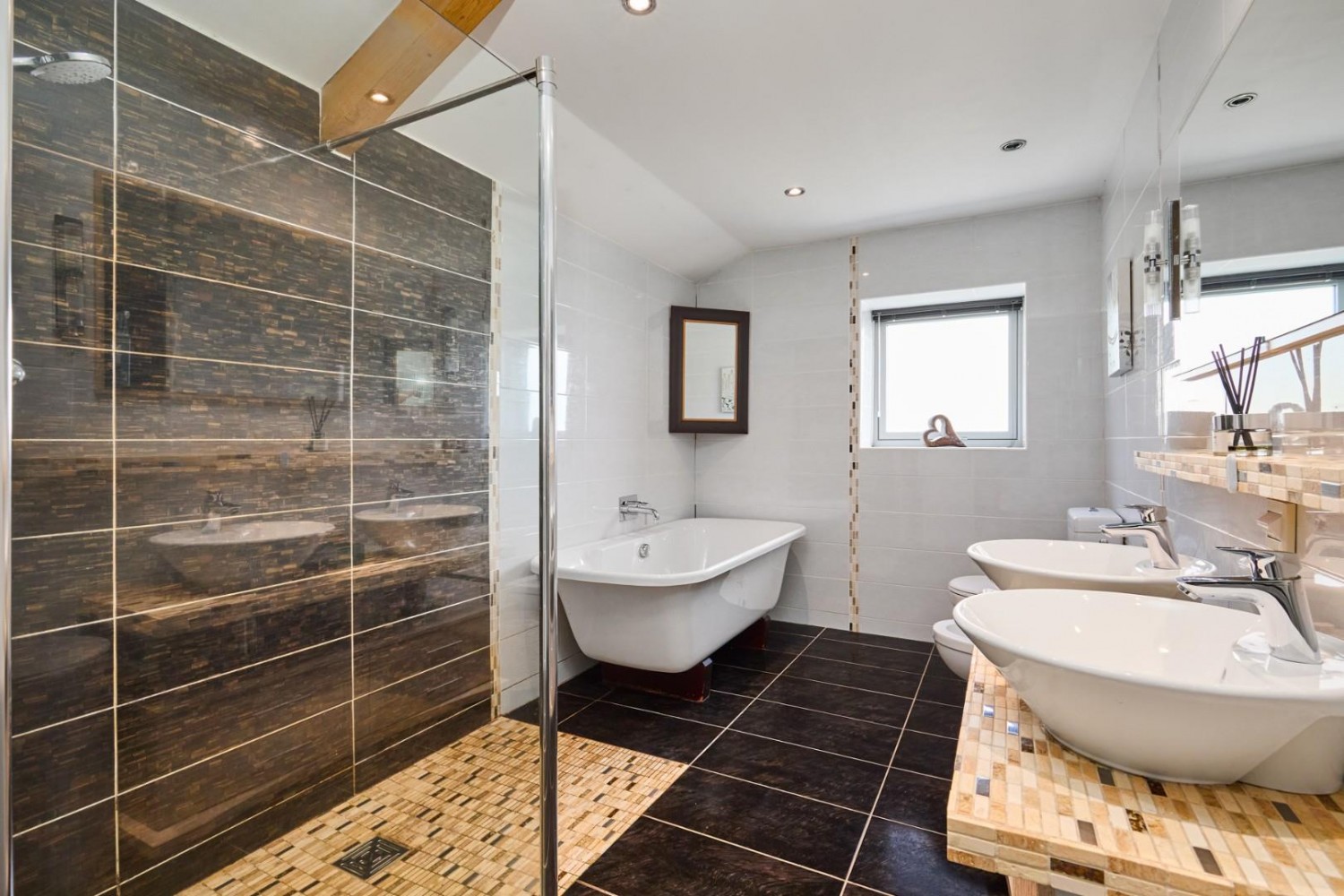 Whitecroft Barn, Otley Road, High Eldwick, Bingley