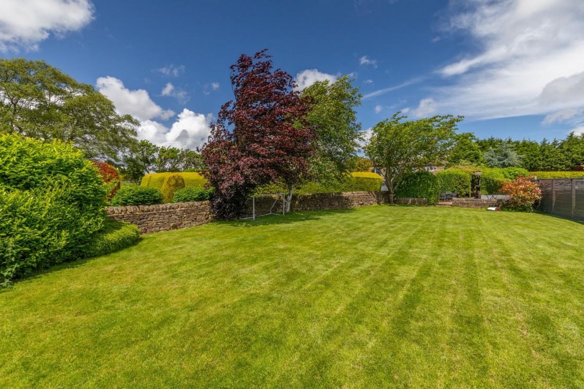 Whitecroft Barn, Otley Road, High Eldwick, Bingley
