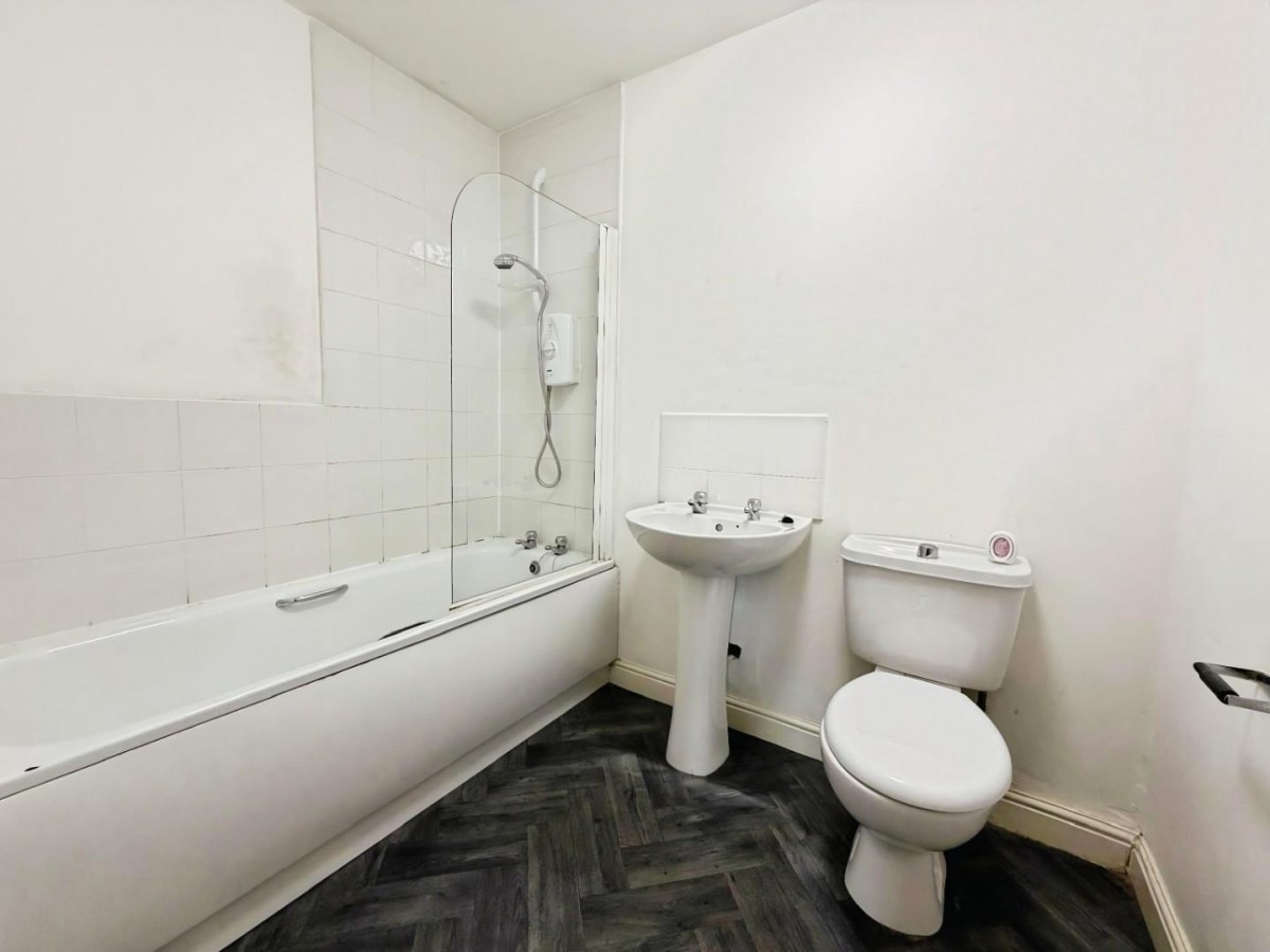 1 New Belvedere Close, Manchester, M32 0EG