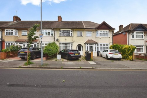 Springfield Drive, Ilford, IG2