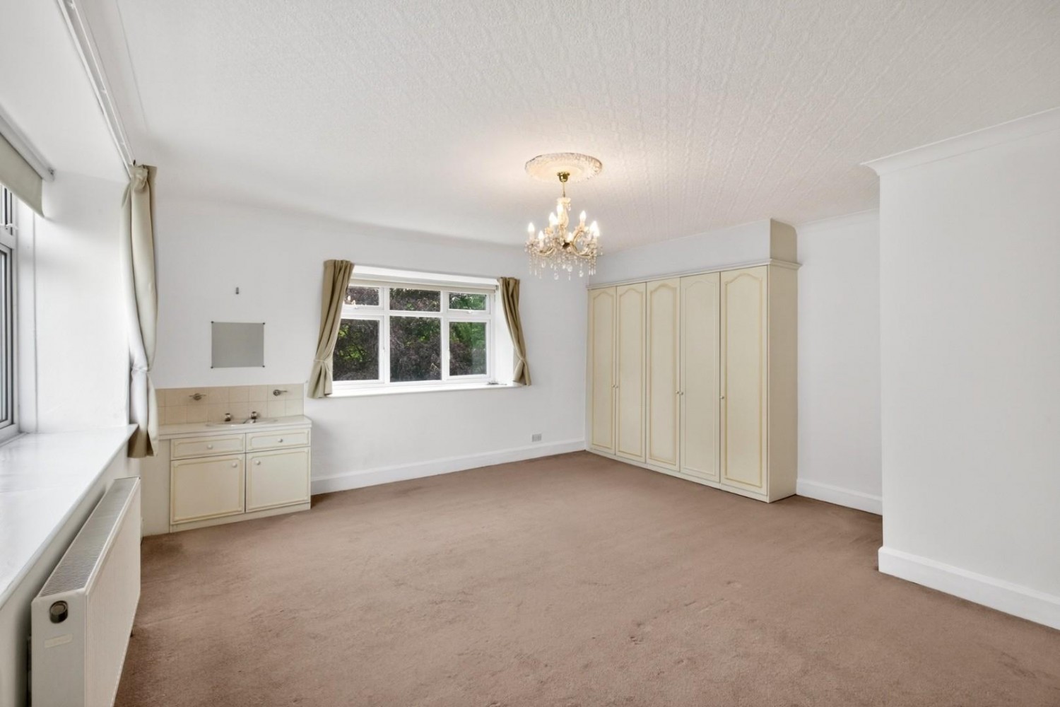 3 bedroom Flat for sale in Victoria Road, Harrogate