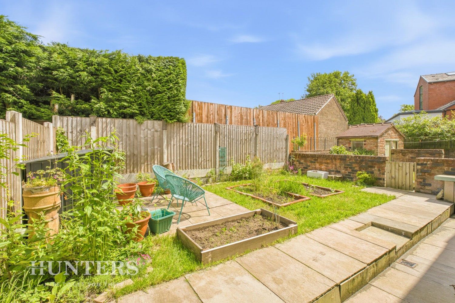 Smithy Bridge Road, Smithy Bridge, OL15 8QF