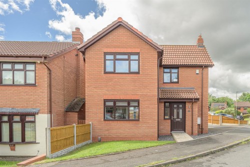 Elgar Crescent, Brierley Hill, DY5 4JJ