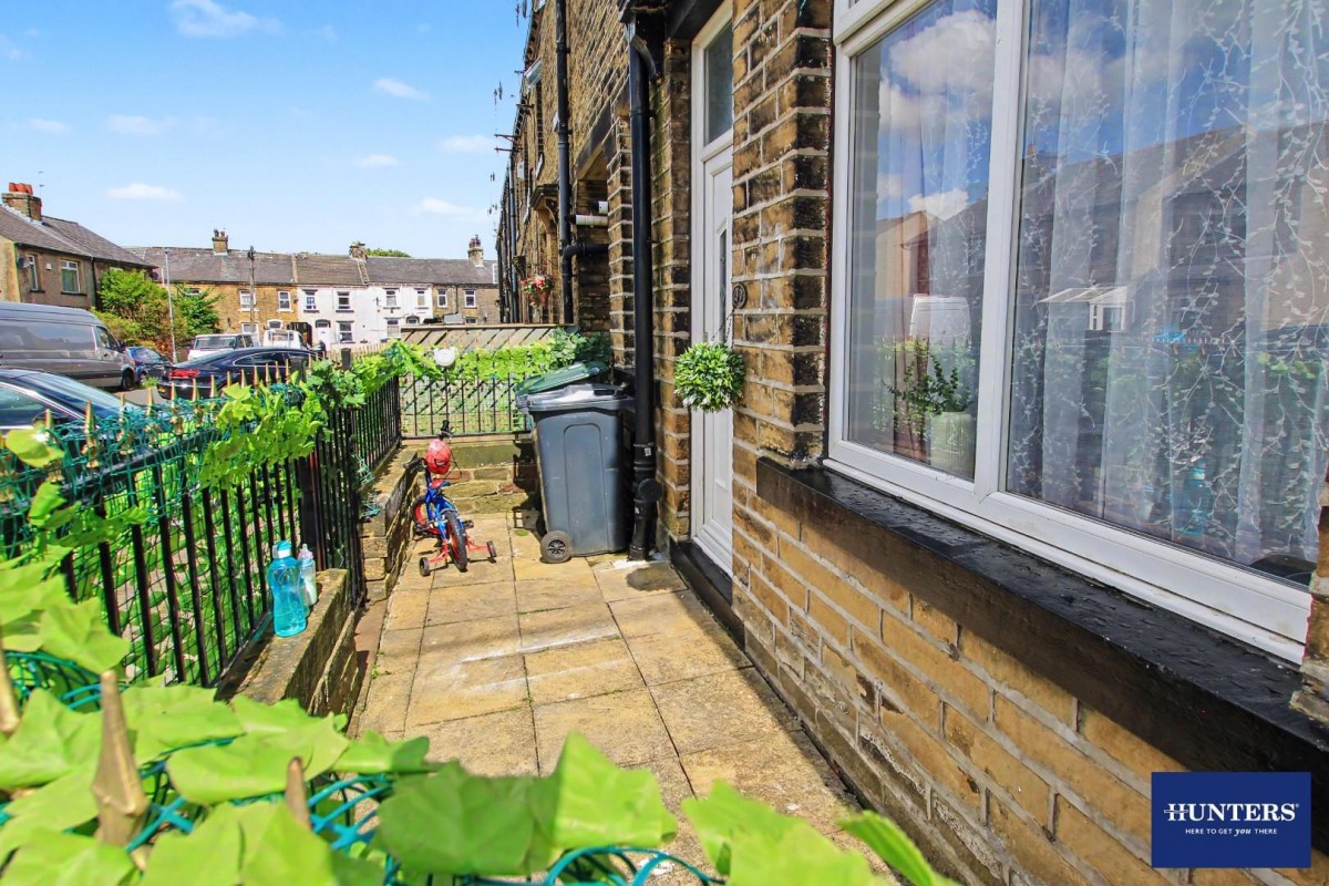 Sowden Street, Bradford, West Yorkshire, BD7 3LX