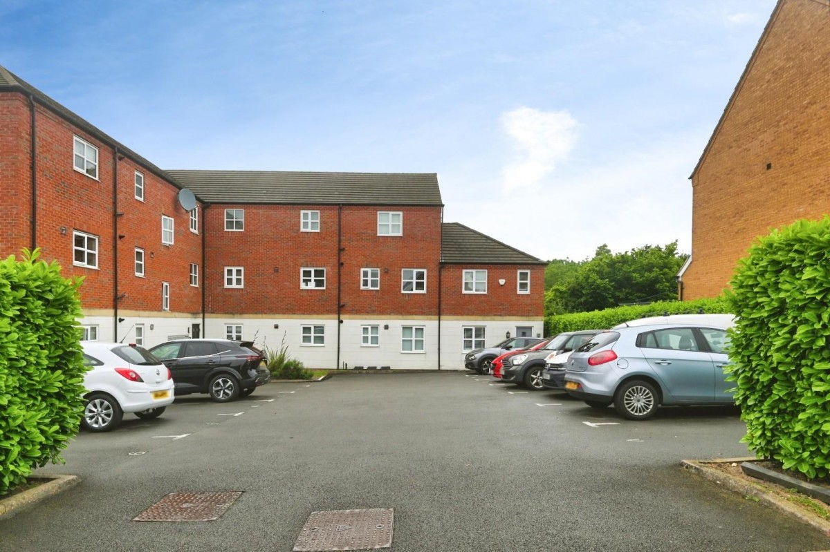 Flat 10, Katrine Court 3 Lowes Drive, Tamworth