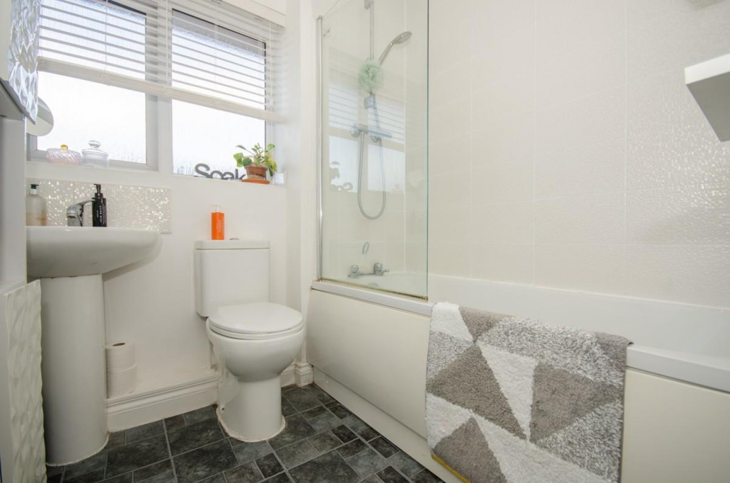 Mulberry Grove, Staple Hill, Bristol, BS16 4QF