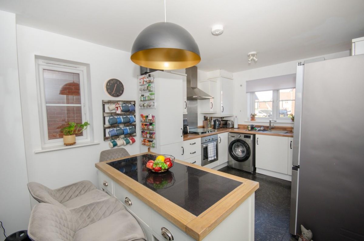 Mulberry Grove, Staple Hill, Bristol, BS16 4QF