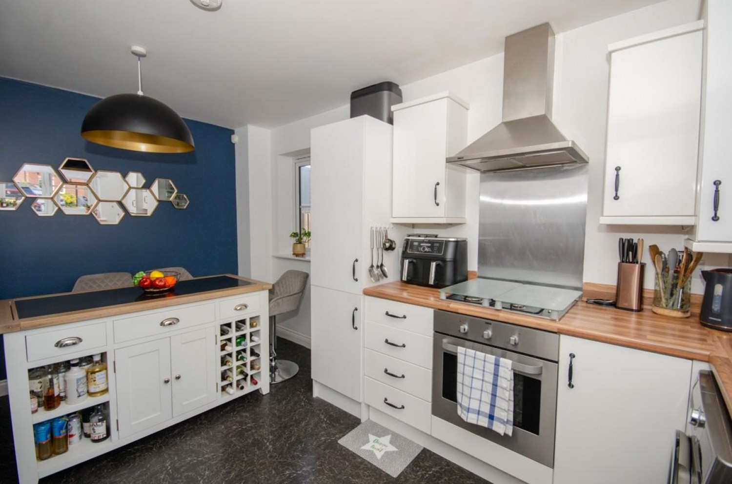 Mulberry Grove, Staple Hill, Bristol, BS16 4QF