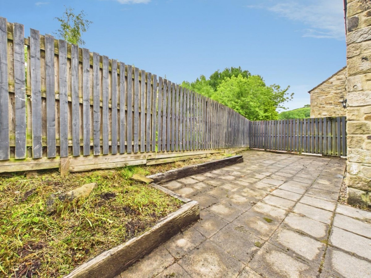 Pepper Hill Lea, Off Damens Road, Keighley